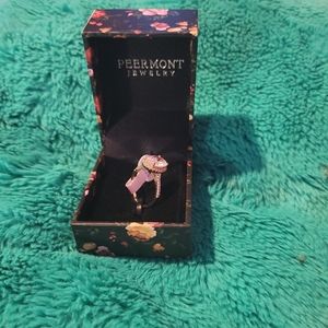 Brand New size 8 Ring